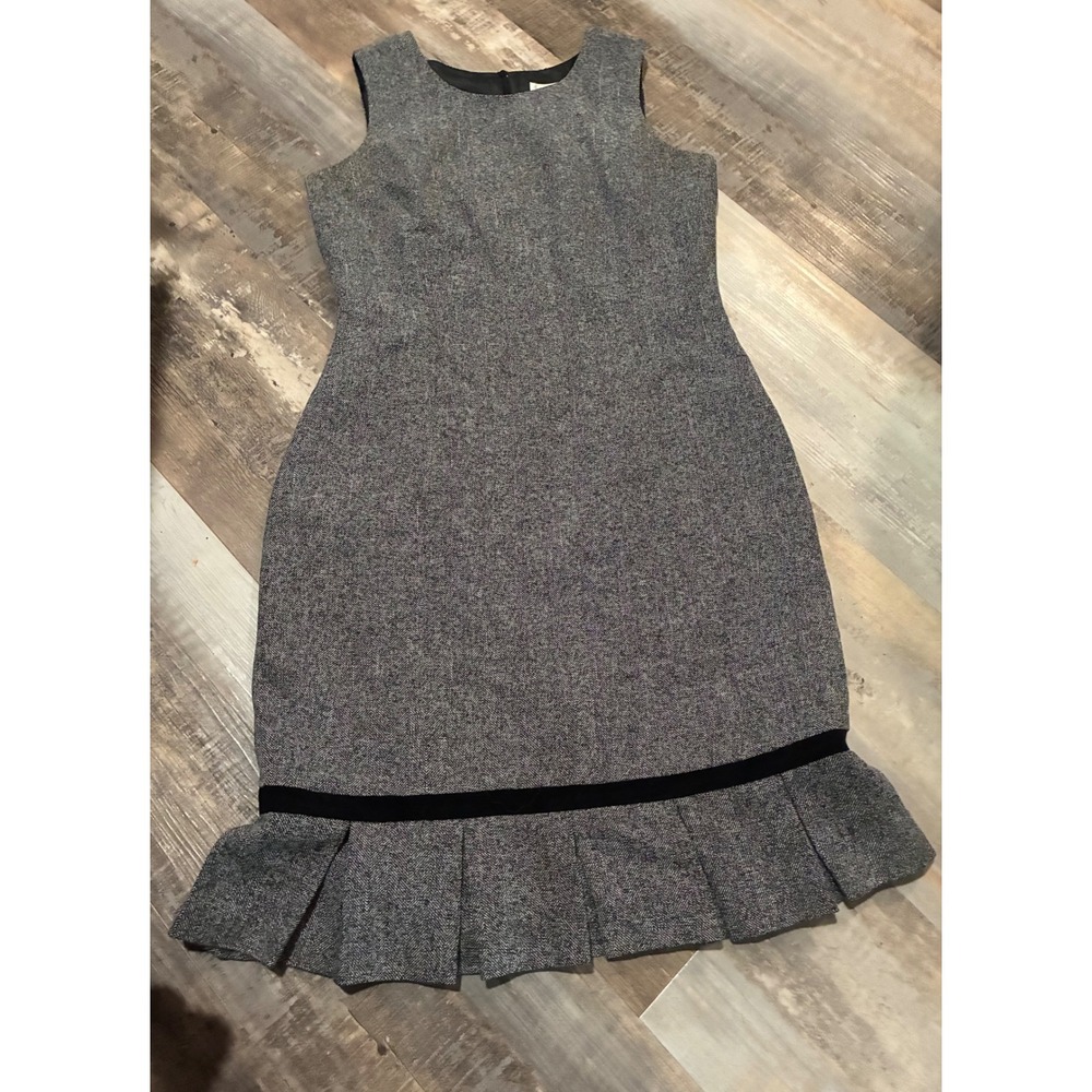Studio I Womens Grey Tweed Sleeveless Sheath Dress Velvet Trim Pleated Hem Sz 10
